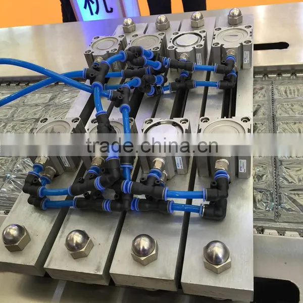 Automatic Stretch Film Thermoforming Meats/Vegetable/Seafood Vacuum Packaging Machine photo-3
