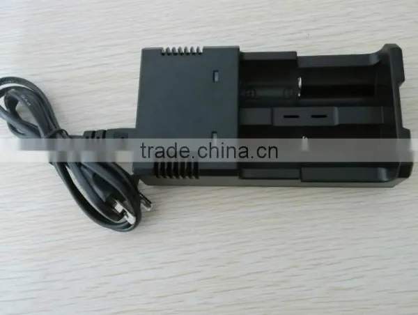 18650 Battery and Charger Travel Charger and ICR18650 40A Cells and 18650 With PCB Protected Flashlighting Cells photo-3