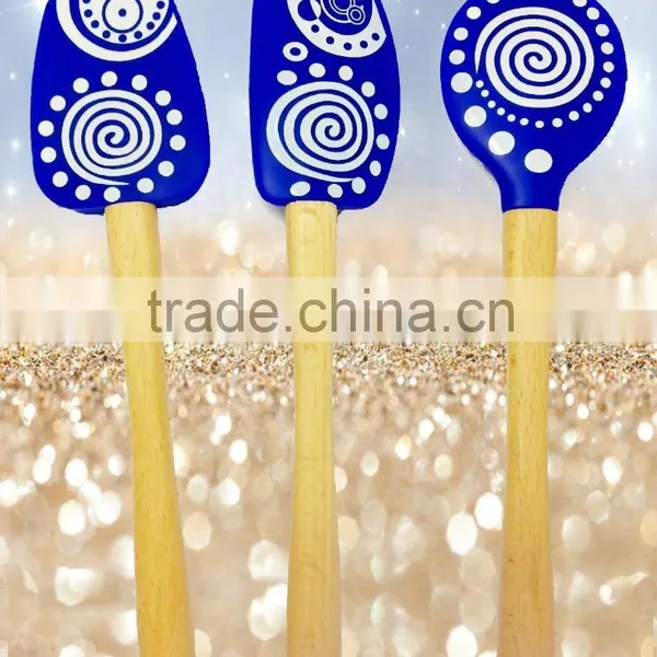 Kitchen Bakeware Kit 3 Pcs Set Colorful Silicone Rubber Spatula With Wooden Handle photo-2