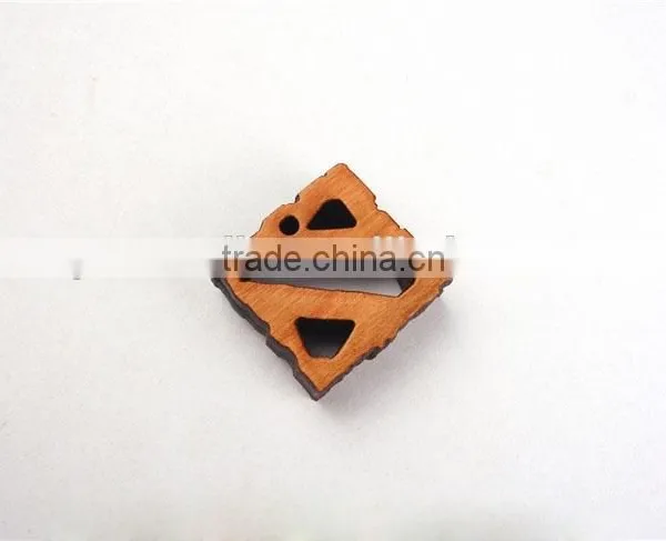 New dota 2 logo wood keychain blizzard pc game dota 2 wood keychain wood carving keychain