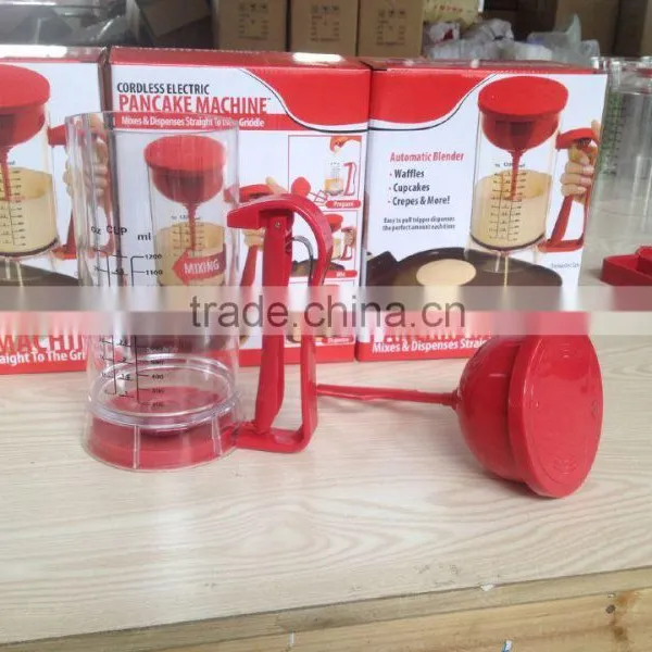 Economy Plastic Cupcake Pancake Muffin Batter Dispenser 4 Cup Capacity photo-3