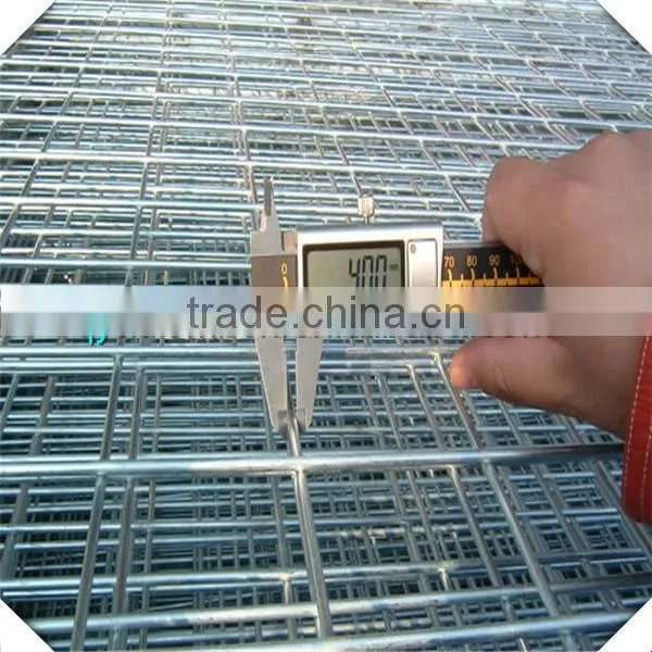 Black Wire Material 2x2 Galvanized Welded Wire Mesh Panels photo-3
