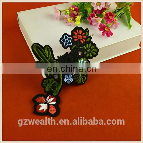 High quality custom design appliques flower embroidery patches for decoration