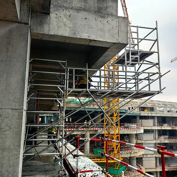 High-Rise Building Working Platform Outer Aluminium Cantilever Scaffold Tower System photo-2