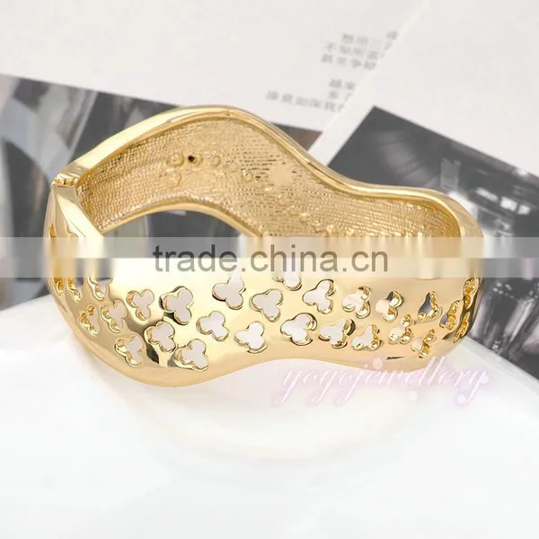 Latest Vogue Design Copper Fashion Resin Bangle photo-4