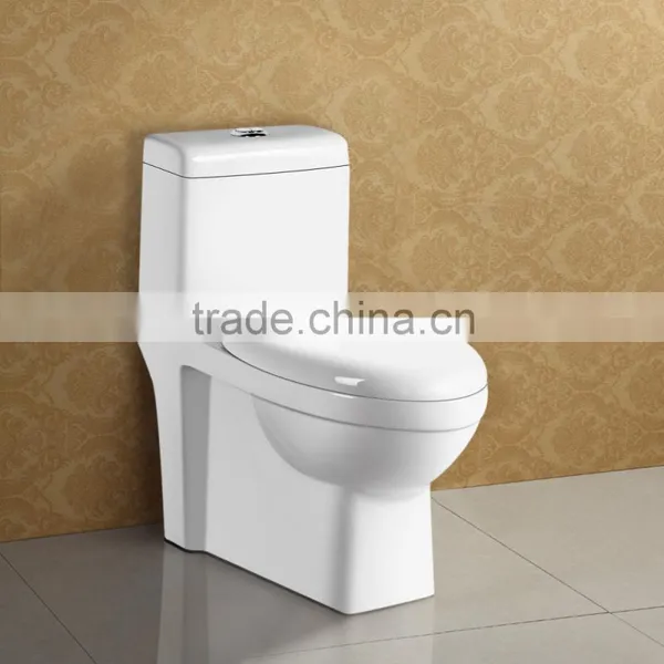 White Glazed China Floor Mounted Wash Down Toilet photo-4