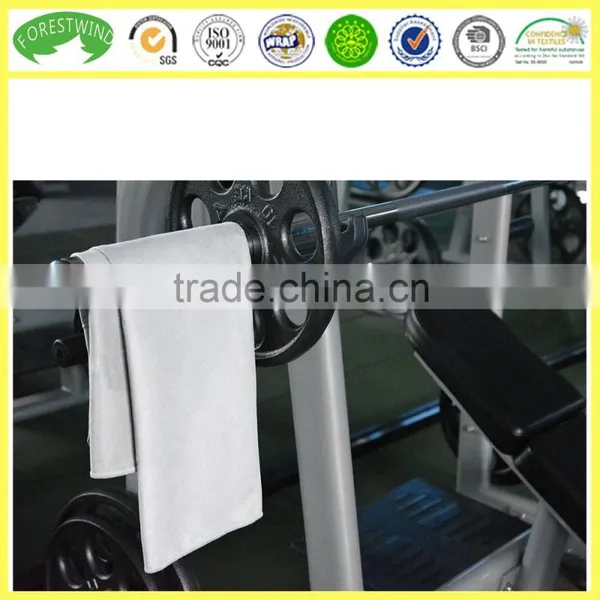 2016 New Design Custom Microfiber Sports Cooling Towel