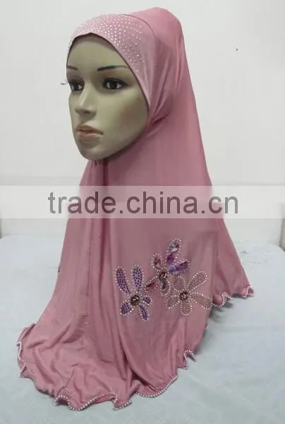 H251 Latest Muslim Hijab With Rhinestone and Crystals photo-6