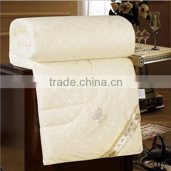 Wholesales Fashion Handmade Chinese 100% Natural Silk Bedding Quilt photo-4