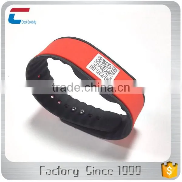 Wholesale Price QR Code Lost People Children Tracking NTAG 213 Rfid Silicone Bracelet Wristbands photo-4