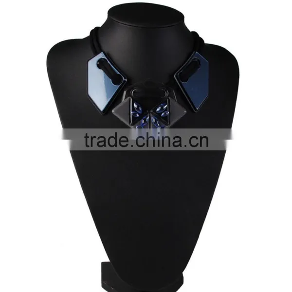 2016 Band New Design Arcylic Geometric Pendant Strand Necklace Jewelry photo-2