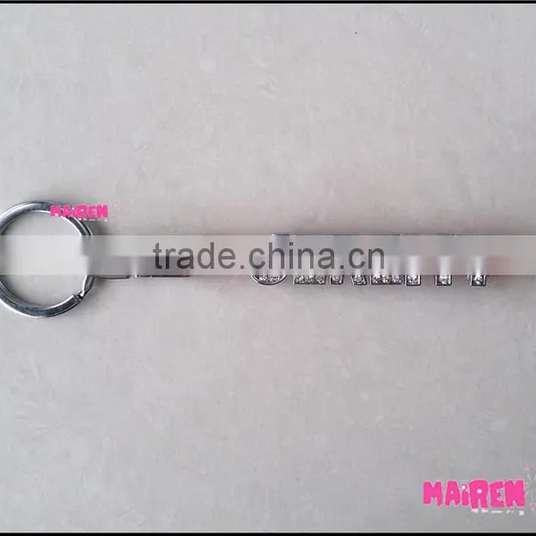 Metal Leather Tourist Souvenir Name Key Chain With Letter photo-2