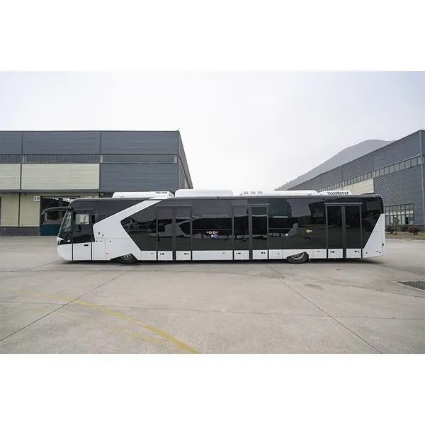 Multiple Doors 100 Passengers Airport Shuttle Feeder Bus Front Engine 14m Automatic Transmission Shuttle Bus photo-2