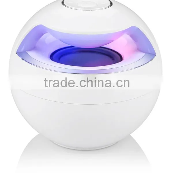 2013 Best Outdoor Wireless Bluetooth Speaker With USB Port photo-2