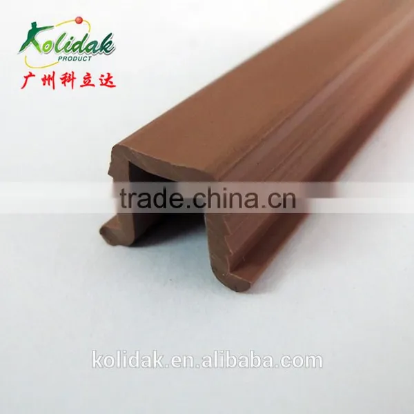 Yellow U Shape PVC/TPV Plastic Profile Products Extrusion photo-4