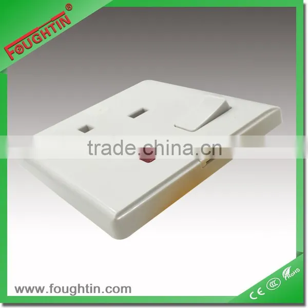 1 Gang 13A UK Socket With Switch and Indicator Light Switched Socket photo-2