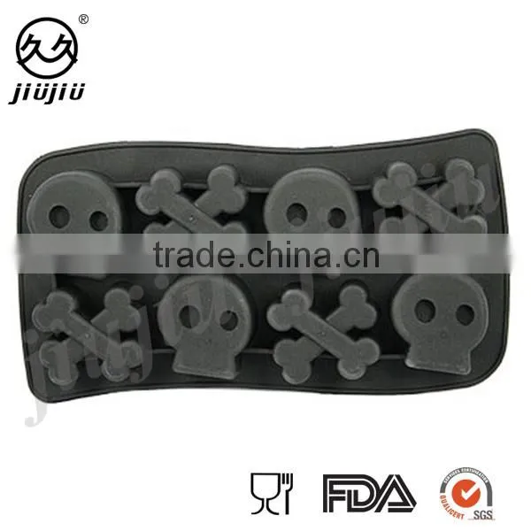 Halloween Skull Shape Silicone Ice Cube Tray Mold photo-2