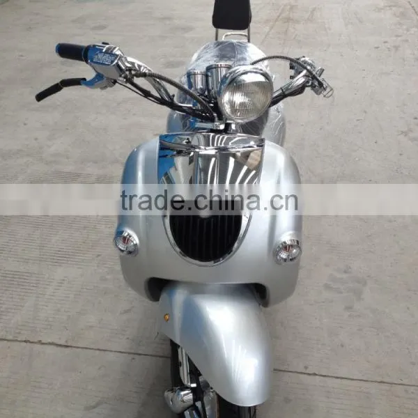 Popular in Europe Market Adult 2 Wheel Vintage Electric Scooter photo-3
