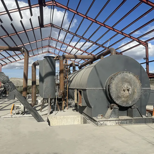 Environmentally friendly waste plastic to fuel oil pyrolysis machine