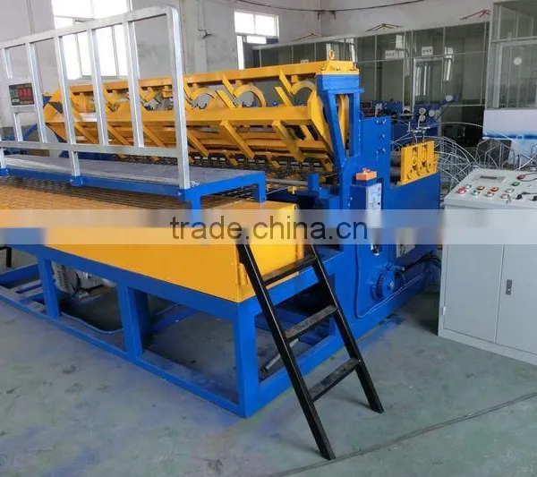 Automatic fence netting making machine