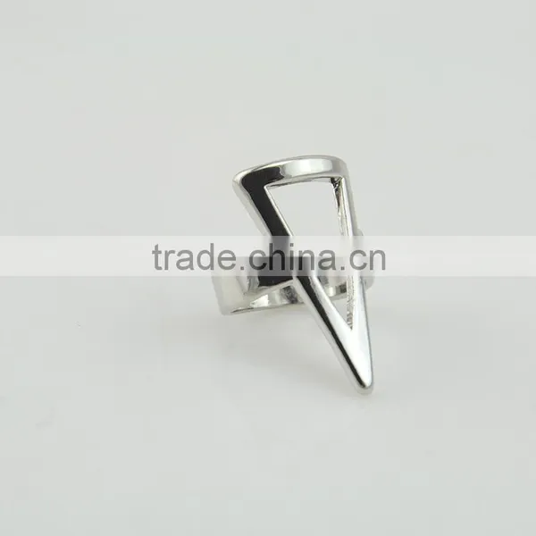 Simple Silver Metal Zinc Alloy Design Rings Jewelry With Triangle Shape photo-2