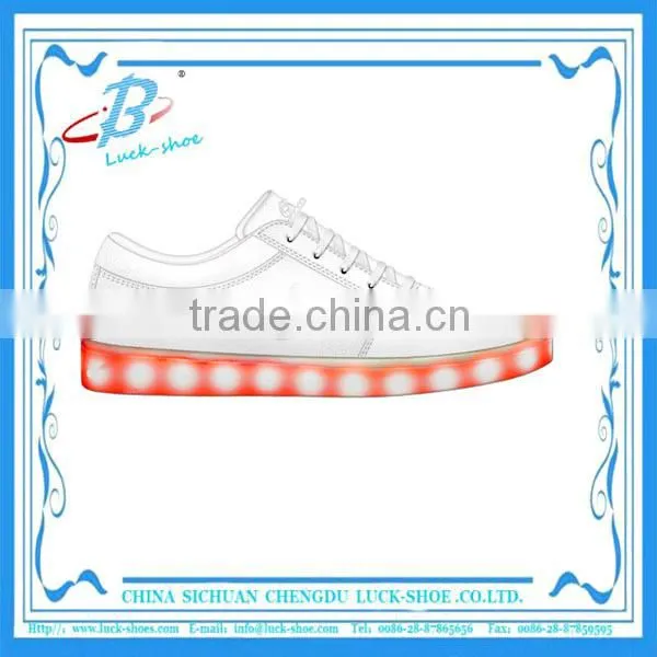 Popular LED Unisex Skate Shoe Custom Casual Shoe 2016New Design Shoe