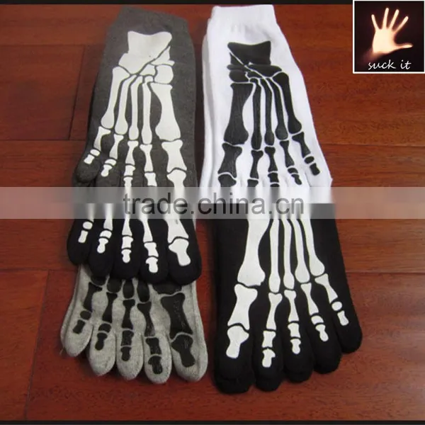 Women's Cotton Warmth Picture With Skull Funny Ankle Toe Socks photo-3