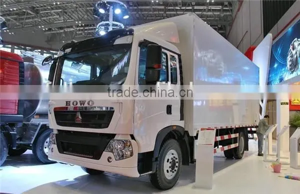 SINOTRUK T5G MAN Engine 280HP Euro5 4X2 10 Ton Box-Type Goods Vehicle photo-2