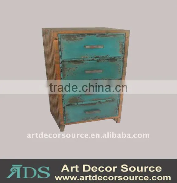 Decor Rusty Metal Furniture
