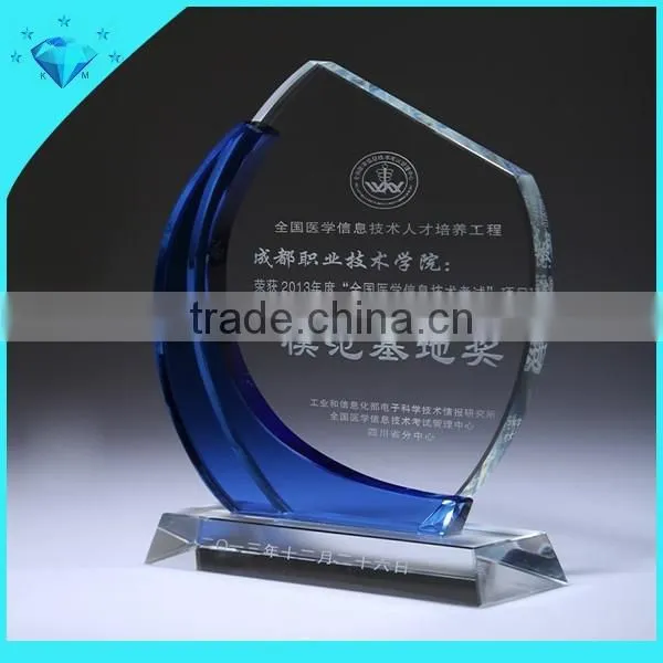 Shenzhen Manufacturer Supply Leaf Shaped Crystal Trophy With Engraving photo-3