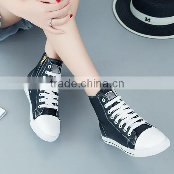 Zm35774a Autumn Women Leather Shoes Wholesale White Casual Shoes photo-2