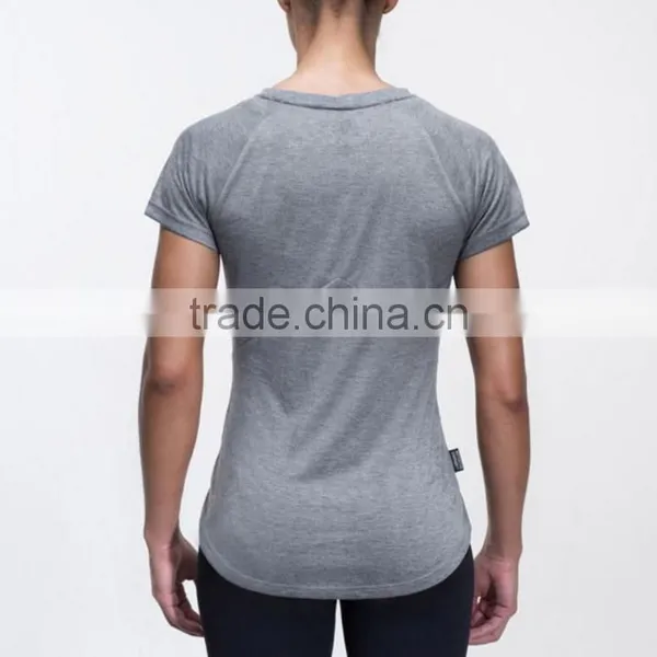 Custom Dry Fit t Shirt for Woman Sports From China photo-2