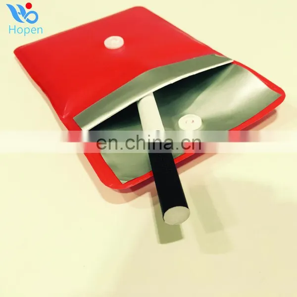 8*7.5cm Pvc Pouch Pocket Ashtray photo-2