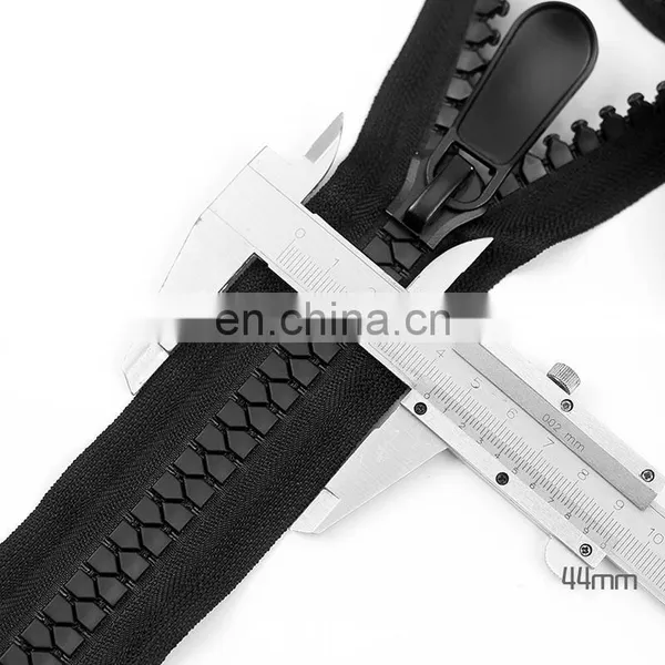 Black Long Chain Nylon Zipper Polyester Waterproof Zipper Factory Price Zipper photo-4