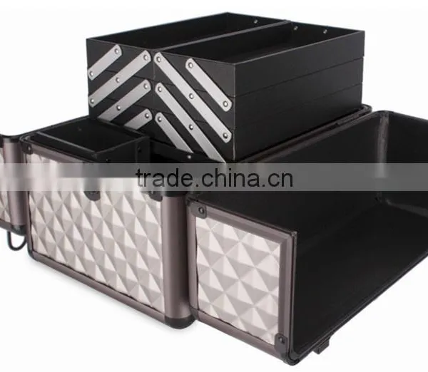 Diamond Textured Pattern 6 Extendable Trays Aluminum Professional Makeup Artist Cosmetic Storage Carrying Travel Train Case photo-3