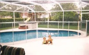 Professional-Grade Textilene Woven Mesh – PVC Fabric for Pool Safety Fencing, High Visibility and Impact Resistance photo-4