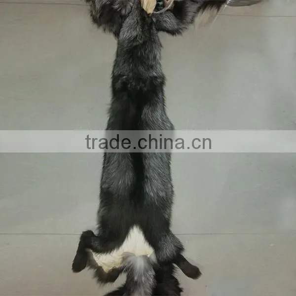 Top Quality Natural Color Fox Fur Silver Fox Fur Skin photo-3