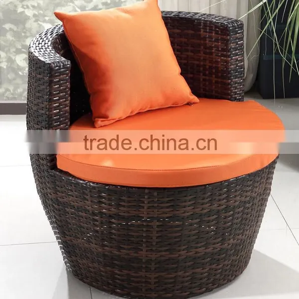 Hot Selling Manufactory Combination PE Rattan Garden Furniture Set in Garden photo-2
