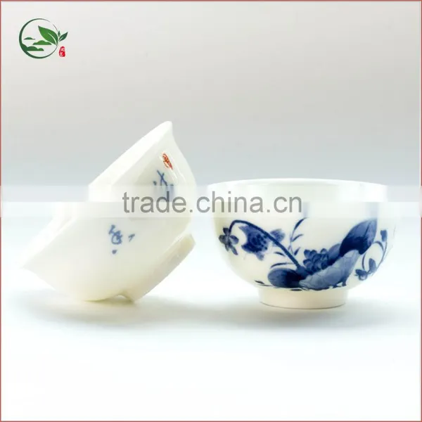 Wholesale Price Lotus Painting Small Lipton Porcelain Tea Cup photo-4
