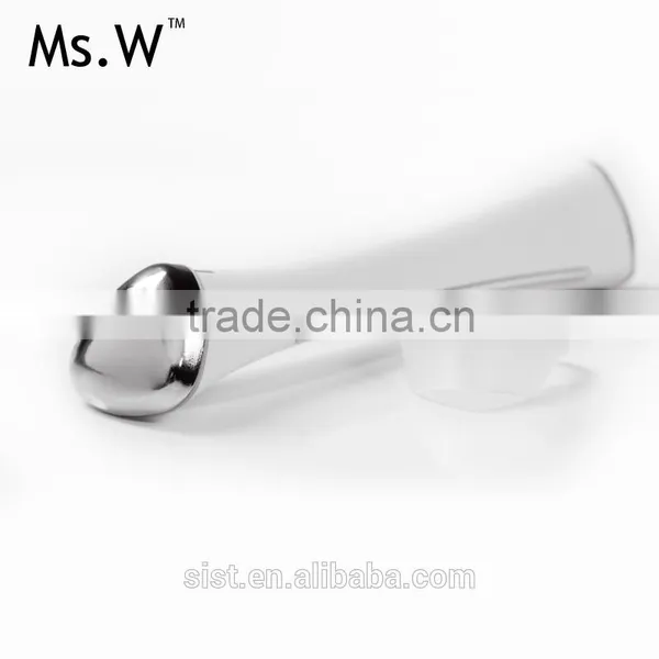 Ms.W Mini Handheld Electric Vibration Anti-wrinkle Eye Massager Facial Massager photo-4