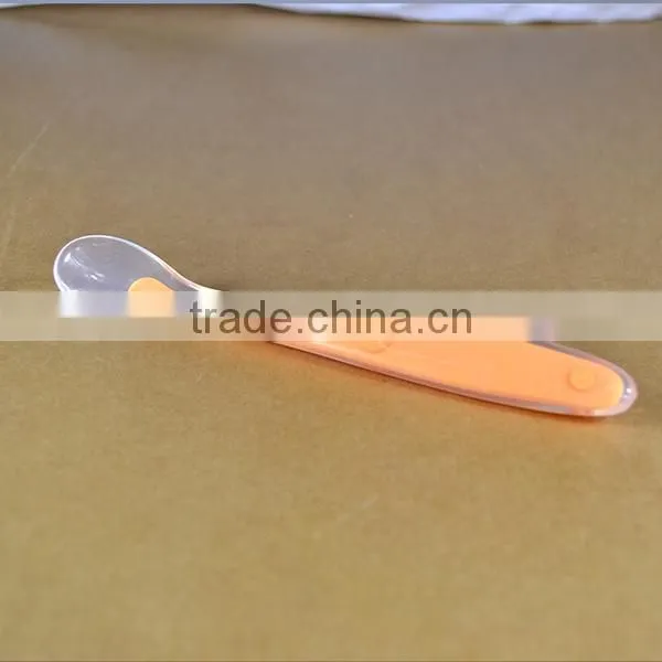 Hot Silicone Safe Feeding Spoon for Baby photo-3
