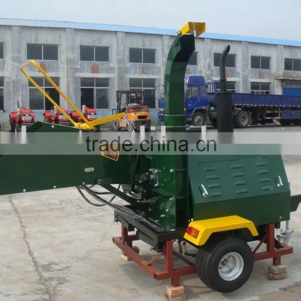 Wood Shredder / Chipper With 40HP Diesel Engine