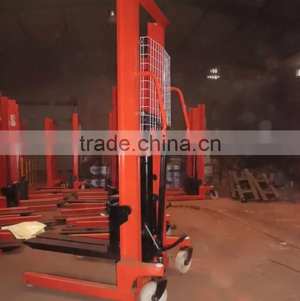 Made in China 3000kg Fast Lifting Speed Stacker photo-3