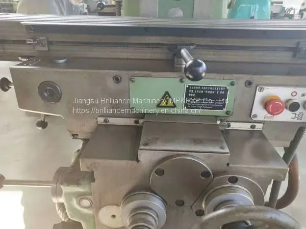 Beijing No.1 XA5032 Vertical Lifting Milling Machine photo-2