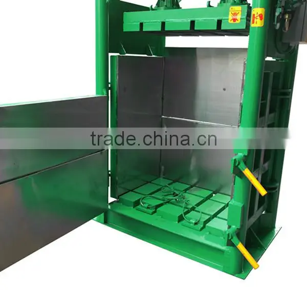 Hot Sale Vertical Hydraulic Used Clothing Baling Press Machine photo-3