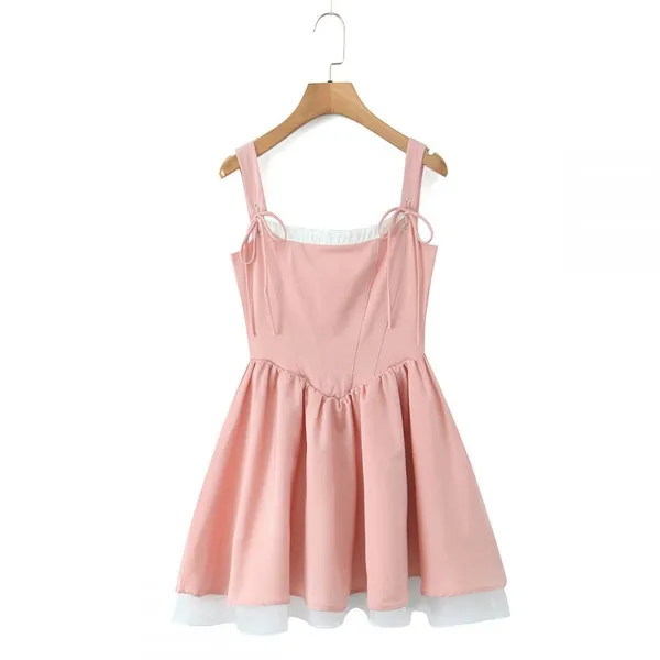 Purely sensual hot chick style wrap-around tie-belted strapless one-piece dress for women in spring and summer, with a spliced princess-style puffy short skirt.