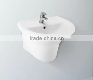 L810UFS Washbasin With Half Pedestal