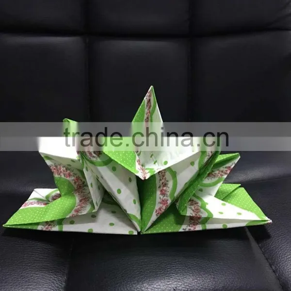 Star-shaped Wedding Decorations in Napkins