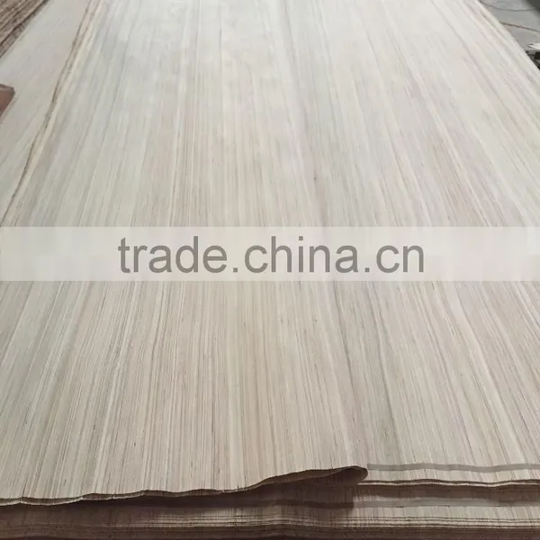 Linyi Factory 0.3mm Grade a b c White Recon Veneer for India Furniture photo-2