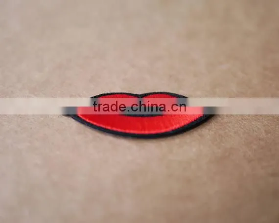 2017Customized Kiss Lip Embroidery Patch, Virious Lip Embroidered Brand Logo Patch photo-2